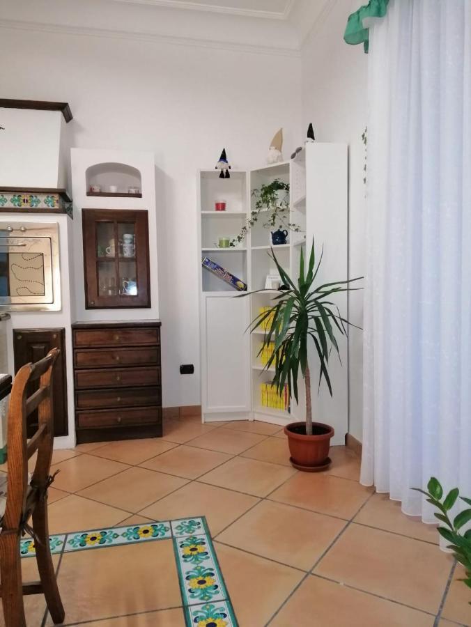 La Casa Di Tania A Napoli Lägenhet Exteriör bild