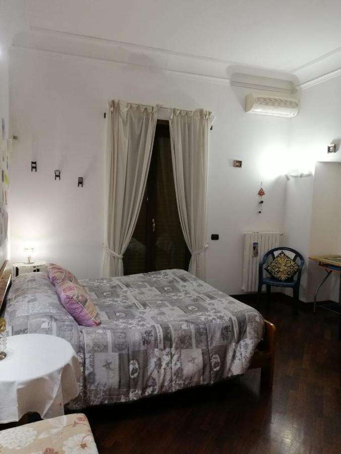La Casa Di Tania A Napoli Lägenhet Exteriör bild